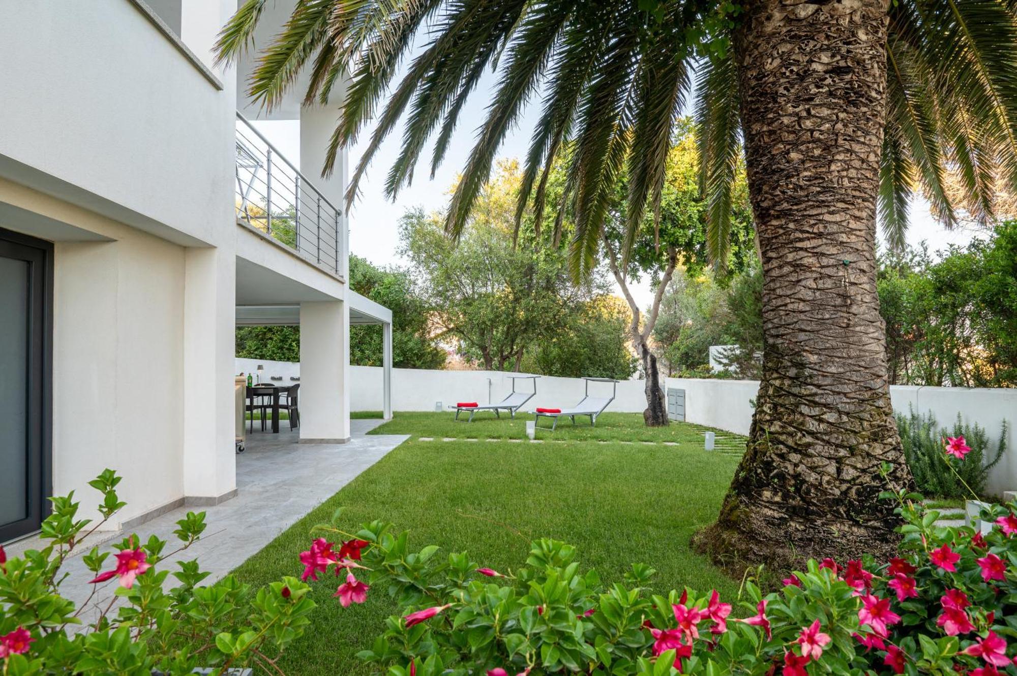 Wlofts 11, 12 & 14 By Klodge Olbia Dış mekan fotoğraf